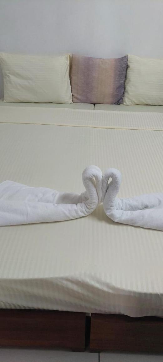 The Palm Residence 格兰贝伊 外观 照片