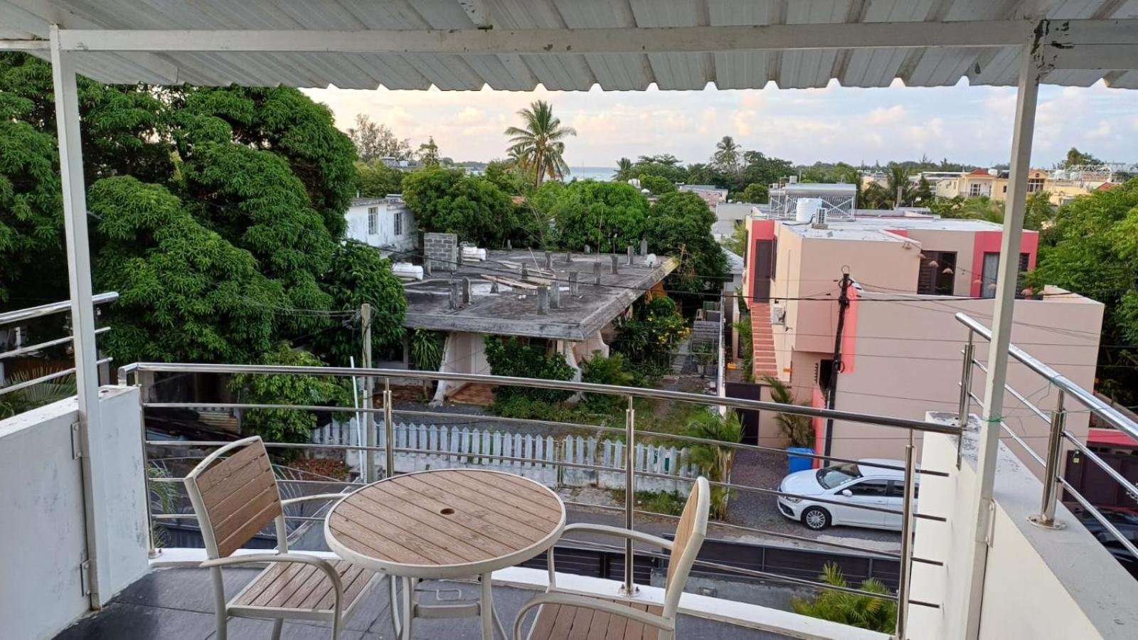 The Palm Residence 格兰贝伊 外观 照片